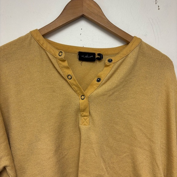 Urban Outfitters Out From Under Emmy Thermal Top - Picture 8 of 13